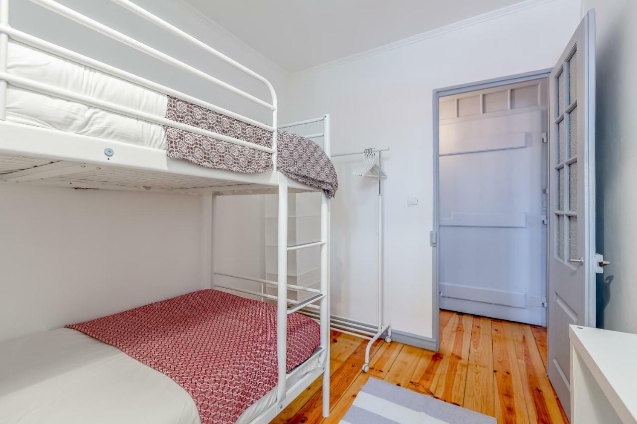 Alfama, Bright And Spacious With Private Terrace, By Timecooler Lisbon Bagian luar foto
